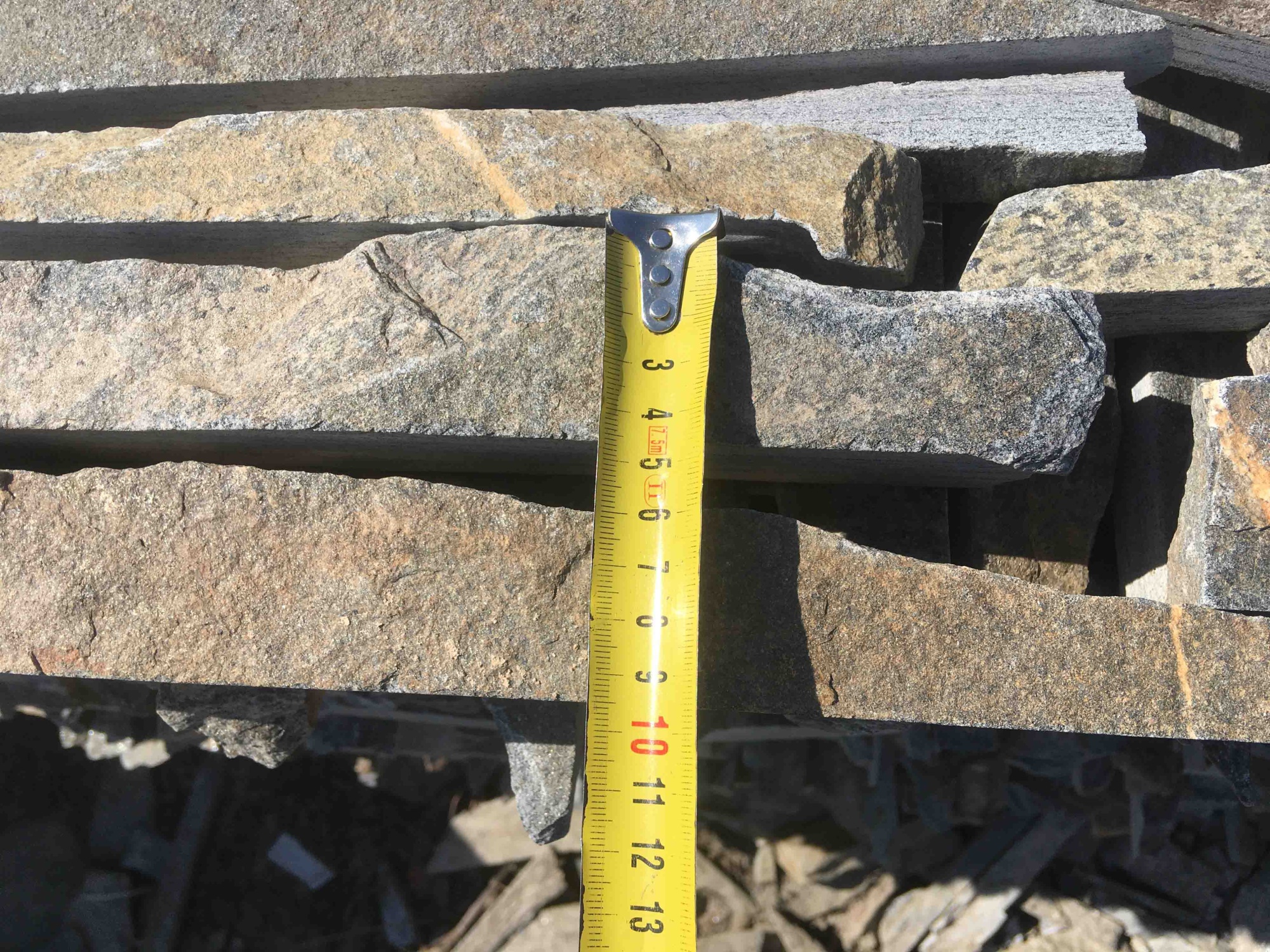 Горбушка златолит мультиколор для облицовки купить в Владимире