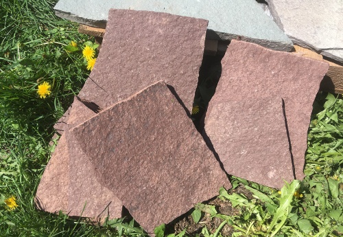 Плитняк лемезит бордовый для цоколя 1,5-2 см купить в Владимире