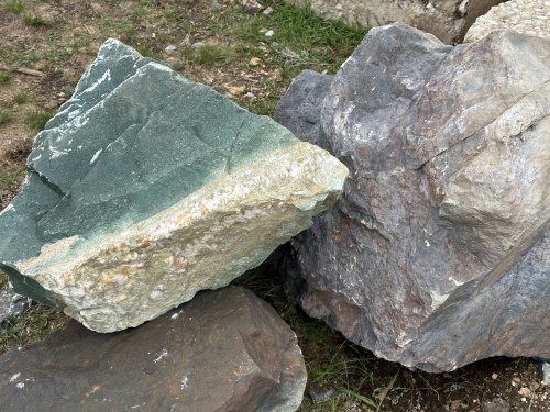 Камни для ландшафтного дизайна зелёные 10-60 килограмм купить в Владимире