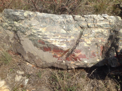 Гигантские зелёные валуны для ландшафтного дизайна весом более 5 тонн купить в Владимире