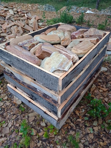 Златолит жёлтый, жёлто-зелёный глыбки и валуны для ланшафтного дизайна купить в Владимире