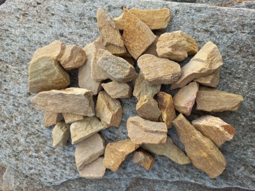 Златолит жёлтый декоративная каменная крошка купить в Владимире